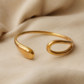 Orbit bracelet
